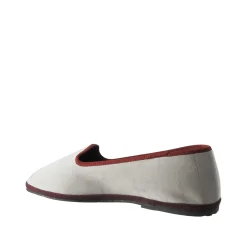 Magnolia Slipper
